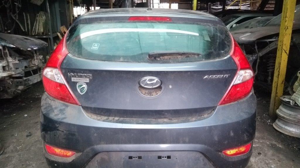  Hyundai ACCENT 2013    EN DESARME